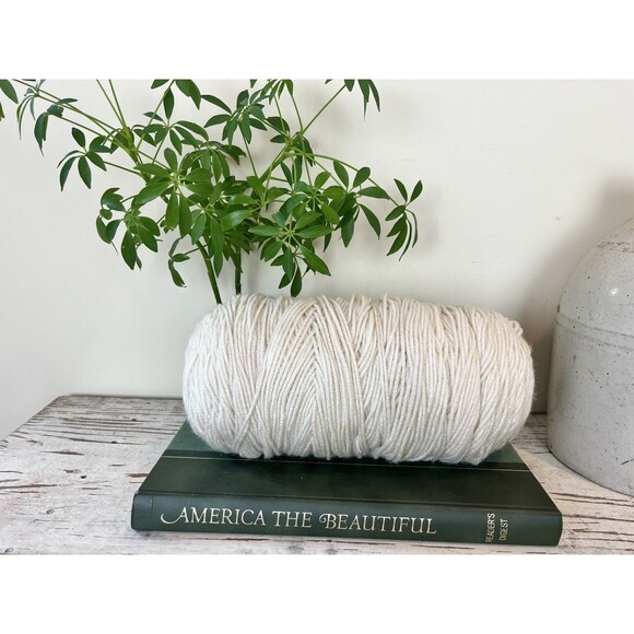 Vintage Large Wool Spool /Off White Country / Farmhouse Decor & Function 12”x5” - Picture 6 of 6